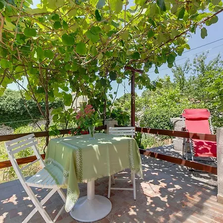 Carmen Veli Lošinj
