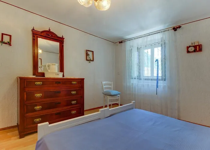 Carmen Veli Lošinj